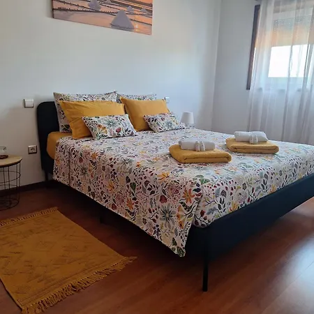 Ana Paula House * أفيرو